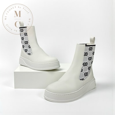 グッチ GUCCI GGスプリーム ブーツ ショートブーツ 靴 シューズ レザー ファブリック ホワイト 白 未使用 ロゴ サイドゴアブーツ
