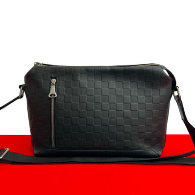 LOUIS VUITTON ルイヴィトン ディスカバリー メッセンジャー PM ダミエ アンフィニ レザー ショルダーバッグ ブラック
27145