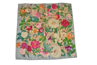 グッチ スカーフ GUCCI ヴィンテージ 大判スカーフ フローリアフルーツ グリーンマルチ【中古】