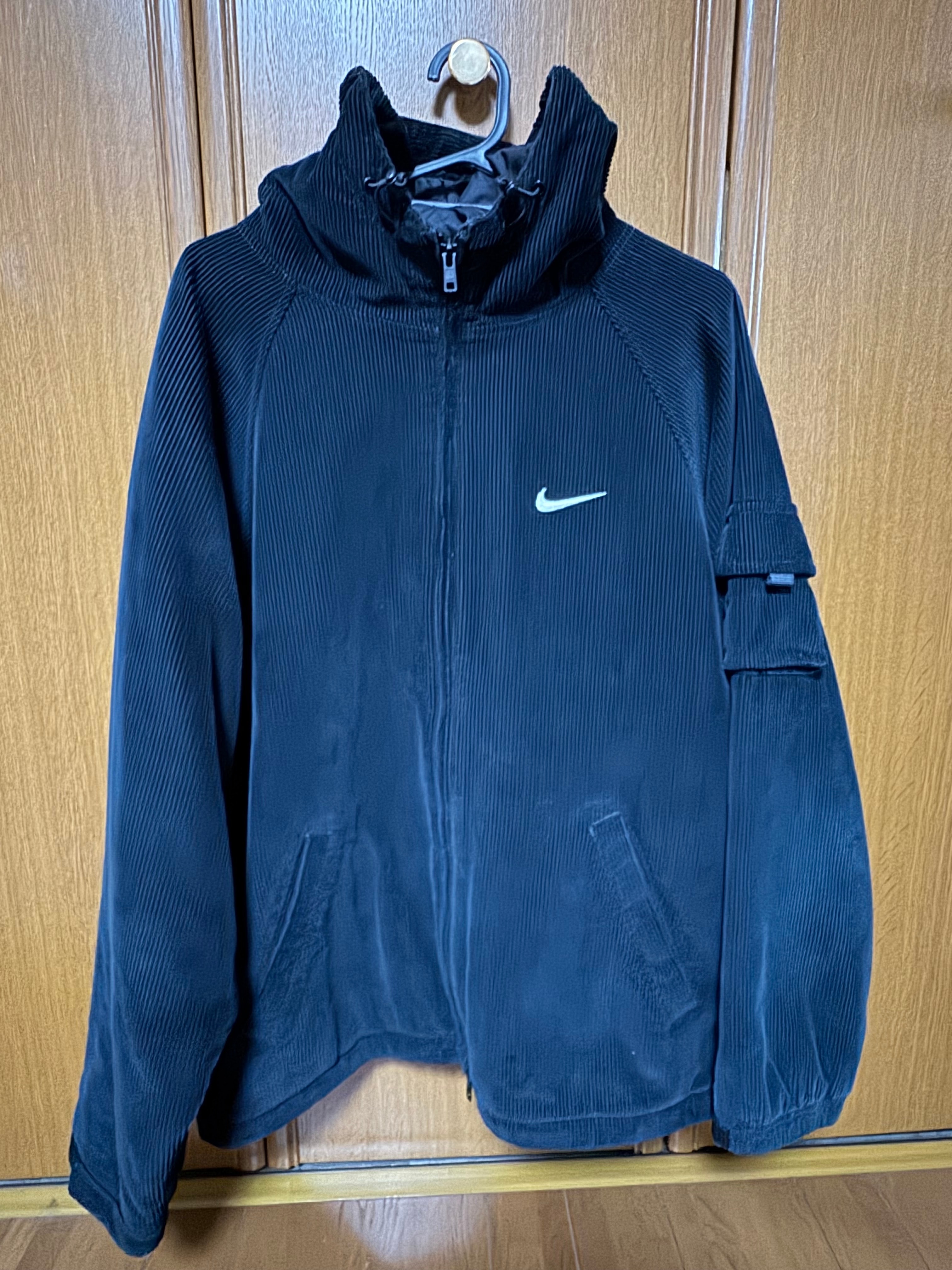 Supreme / Nike Arc Corduroy Hooded Jacket "Black"