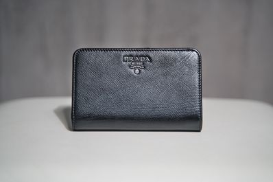 ⭐美品⭐プラダ PRADA サフィアーノ 二つ折り財布 財布 ブラック系