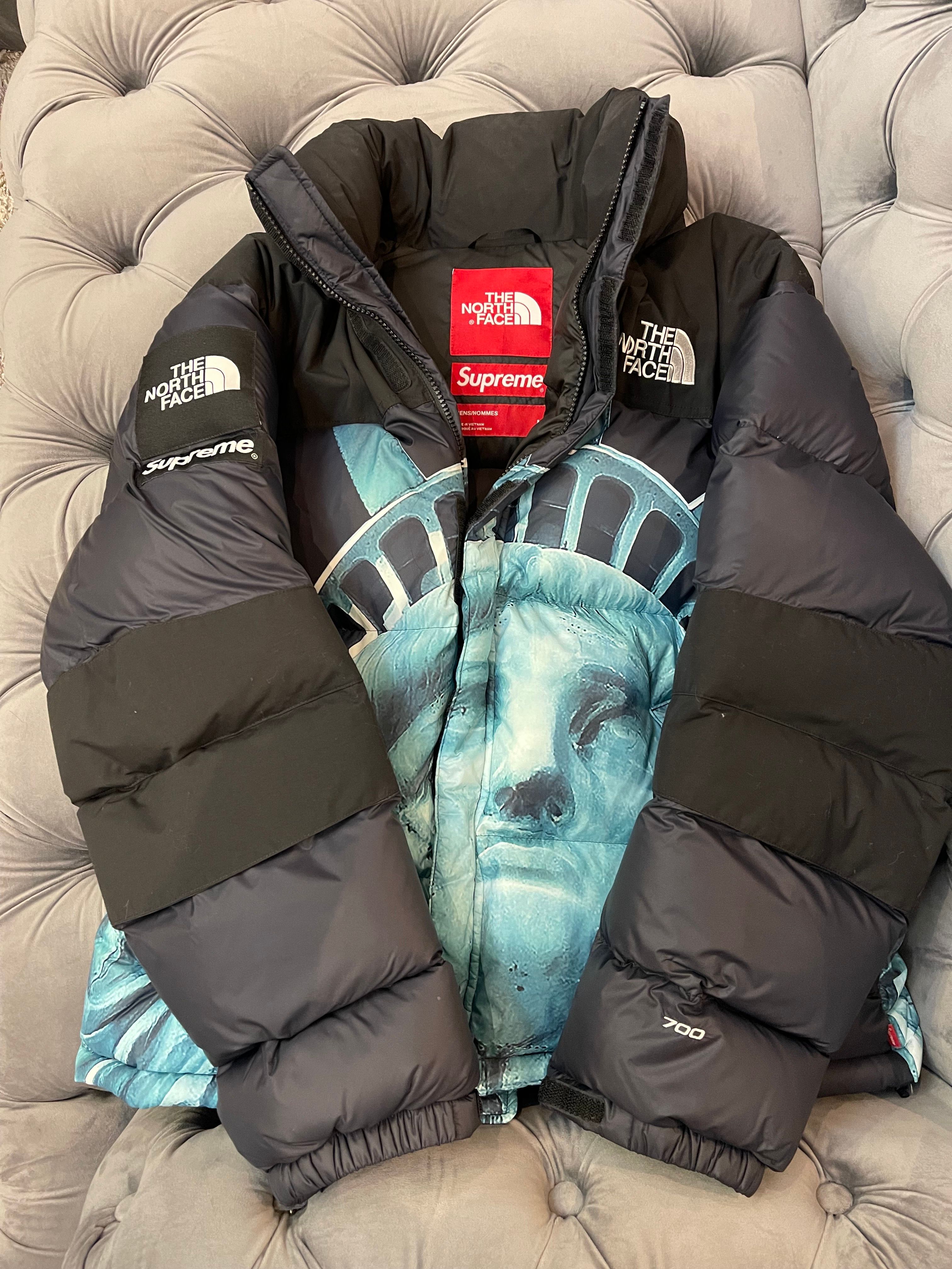 Supreme x The North Face Statue of Liberty Baltoro Jacket "Black"