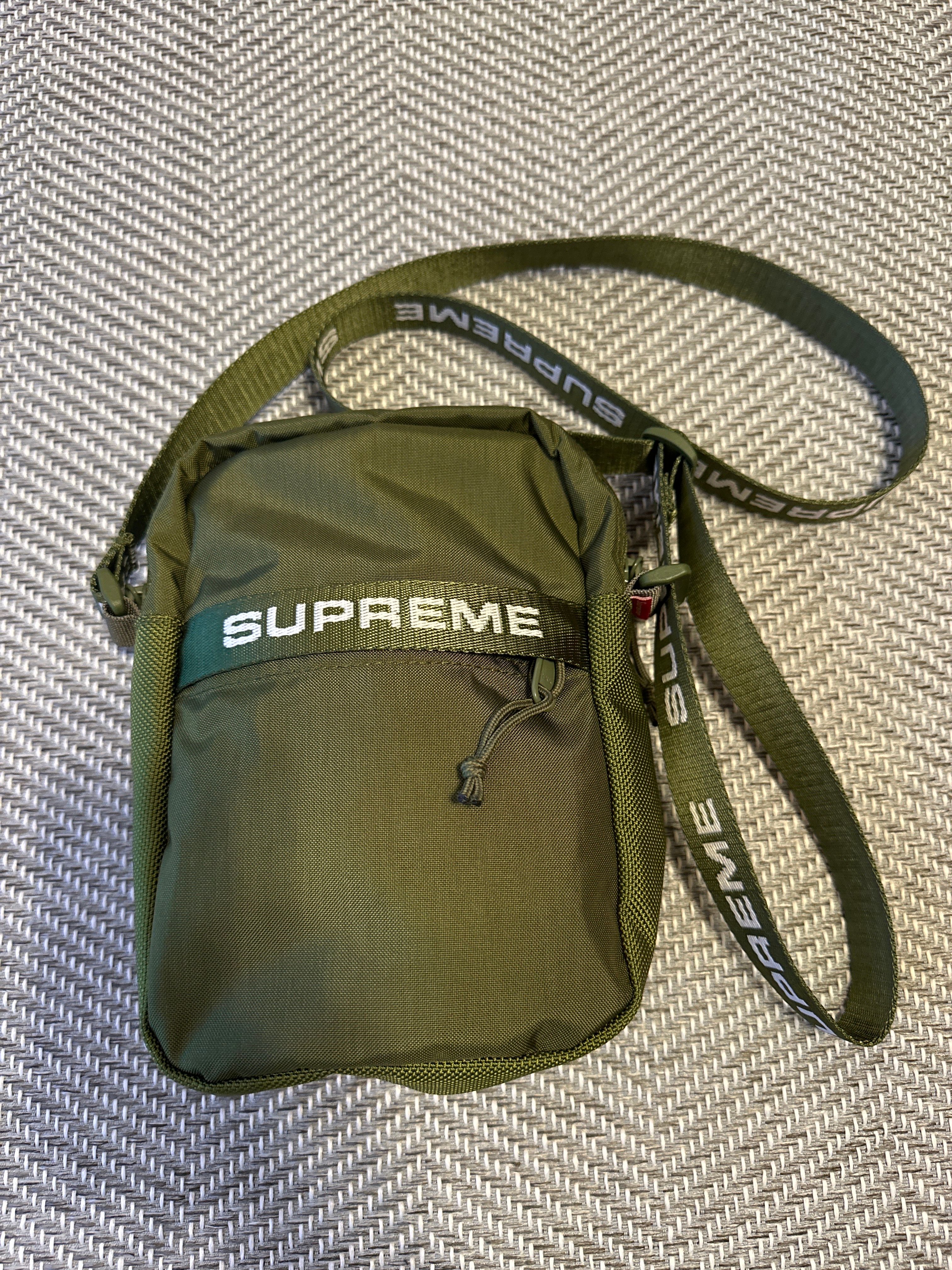 Supreme FW22 Shoulder Bag 