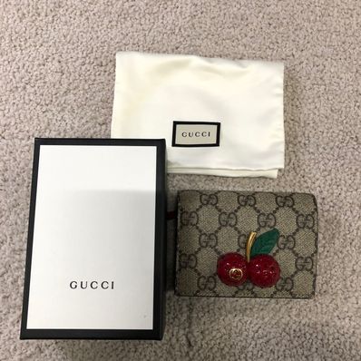 GUCCI Cherry GG Supreme Canvas Card Case
