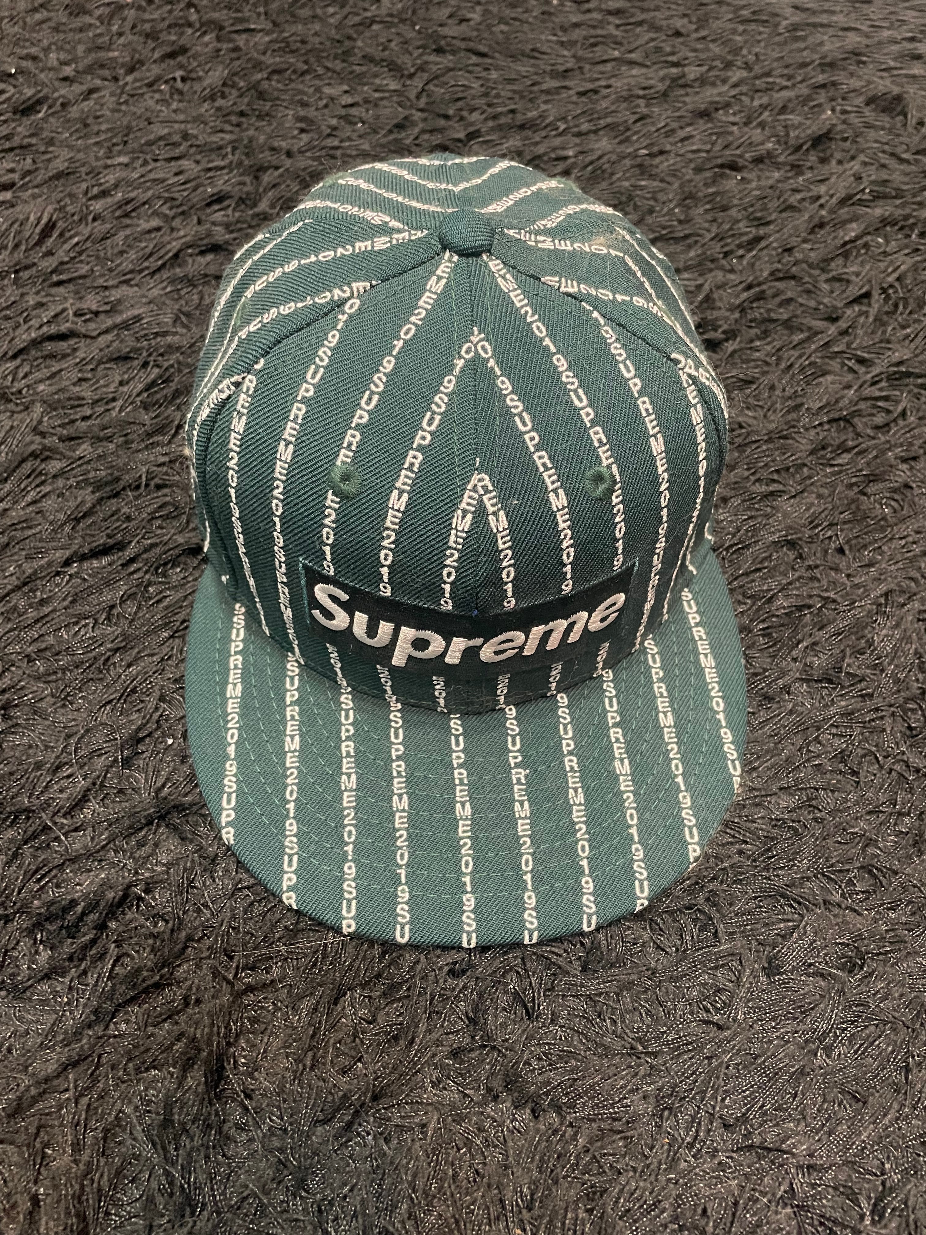 Supreme Text Stripe New Era® "Green"