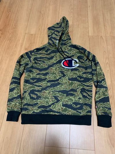 Supreme / Champion® Label Hooded Sweatshirt "navy"