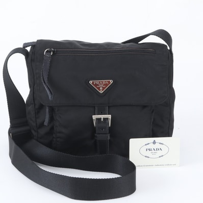 ■美品 プラダ テスート ナイロントライアングルロゴ B8994