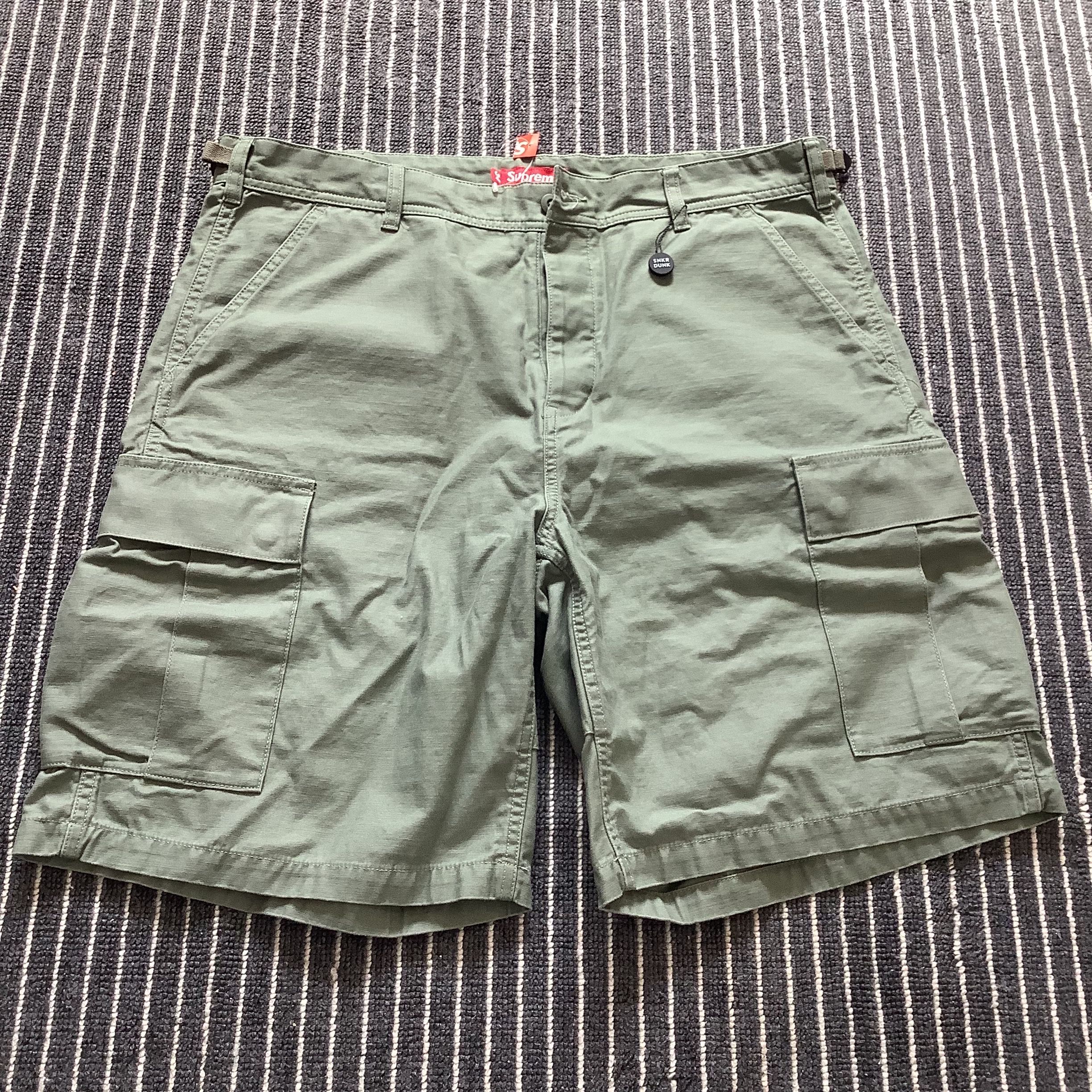 Supreme Cargo Short "Olive" (23SS)