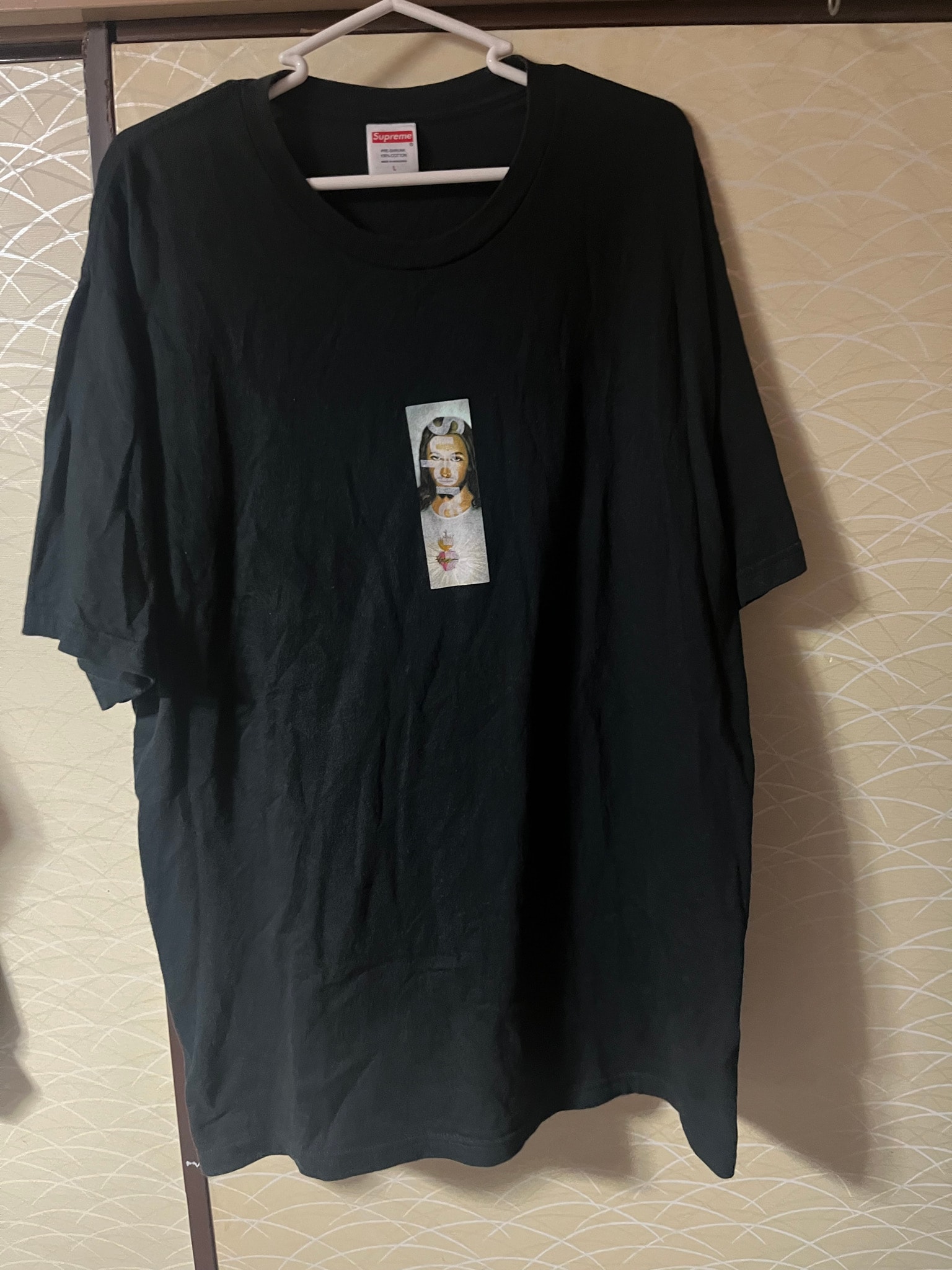Supreme Prayer Card Box Logo Tee "Black"