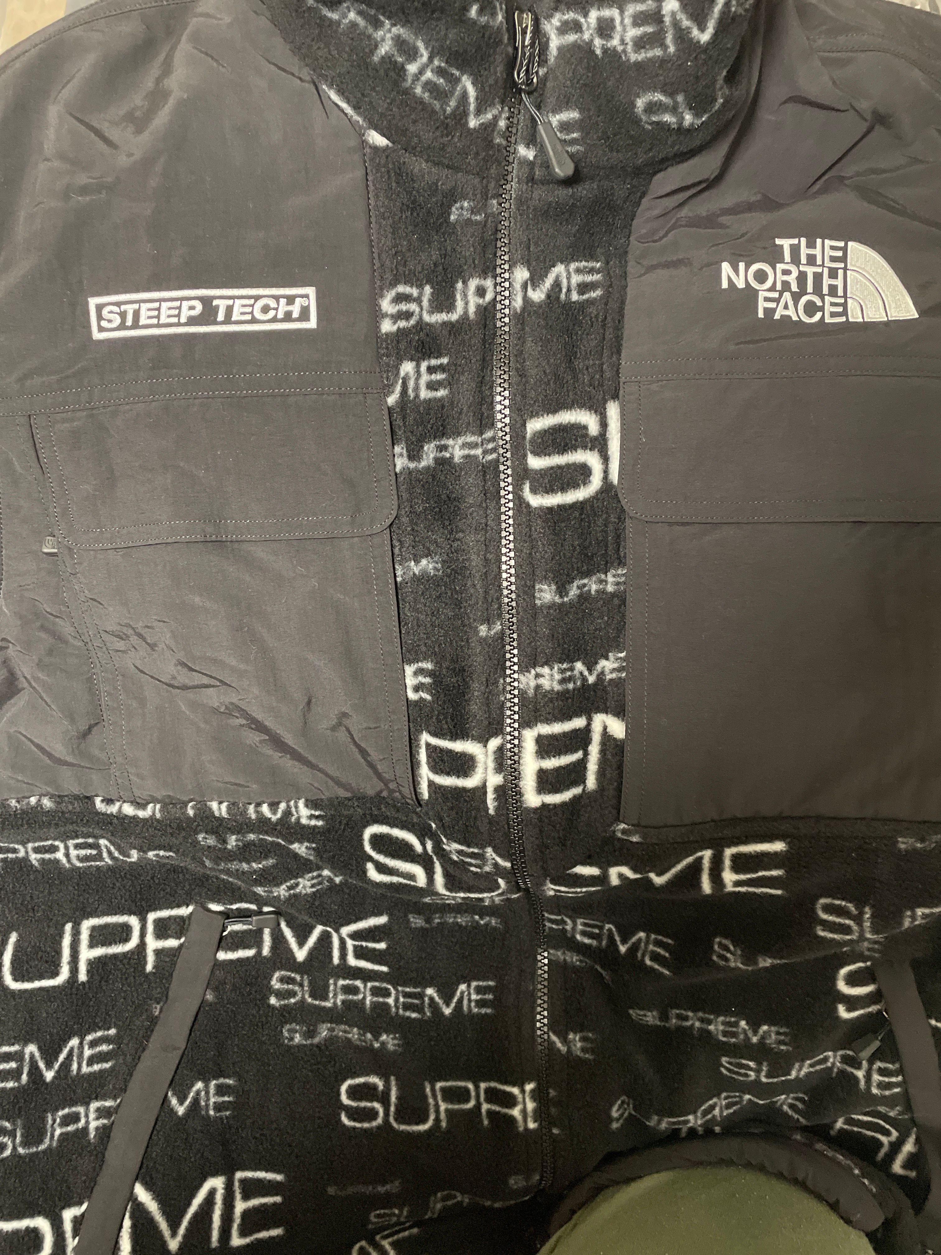 Supreme x The North Face Steep Tech Fleece Jacket "Black"