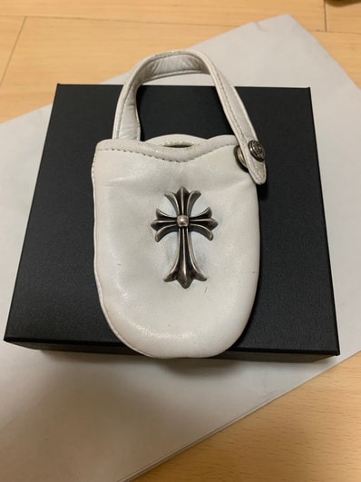 Chrome Hearts Phone Pouch V2 CH Cross "White"