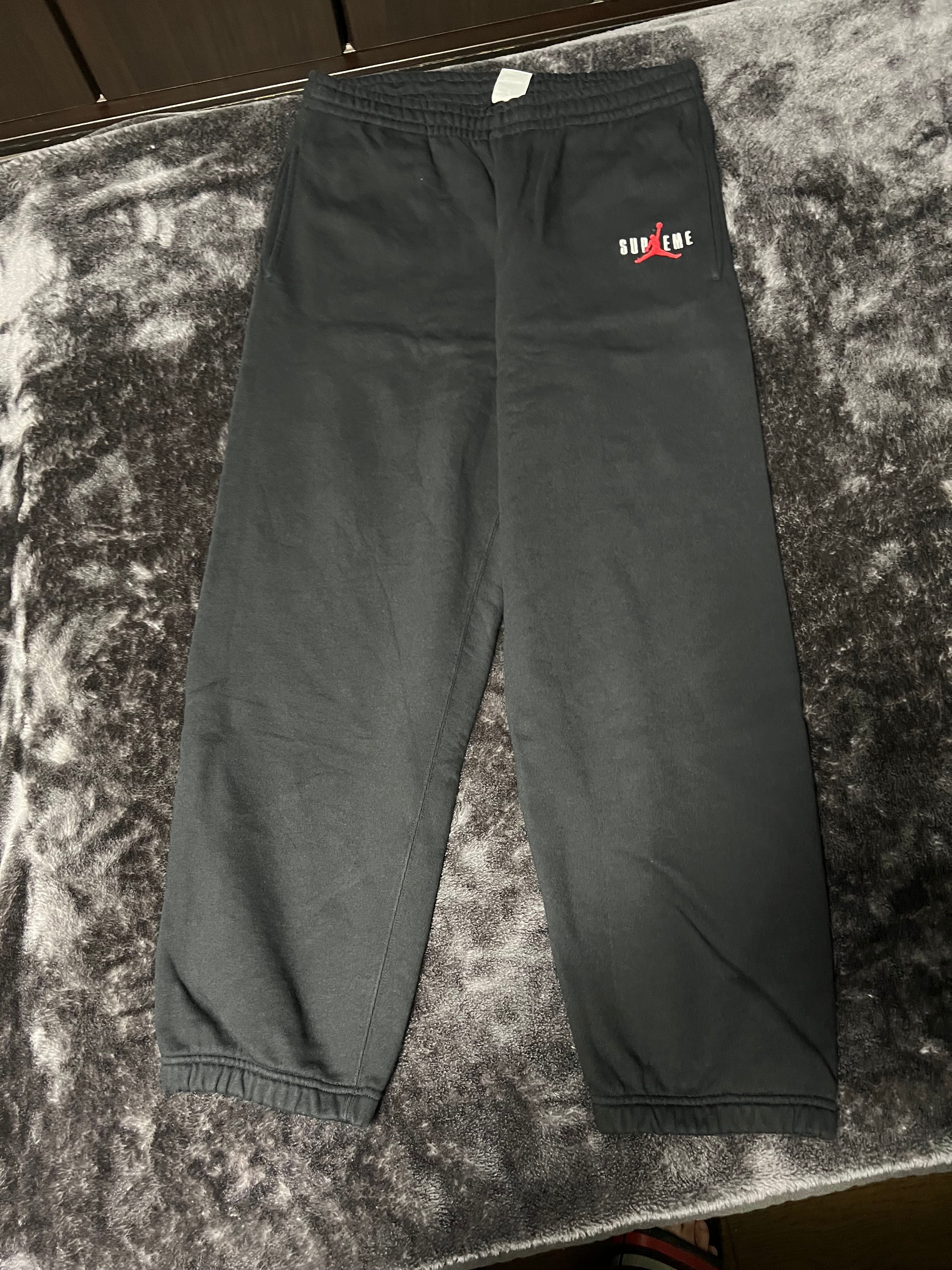 Supreme x Jordan Sweatpant "Black"