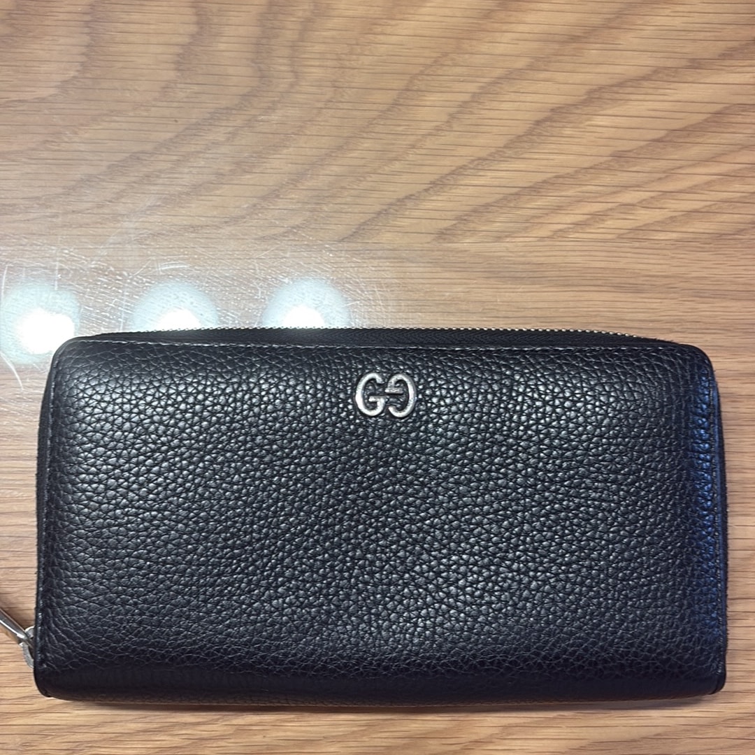 GUCCI Leather Zip Around Wallet "Black"