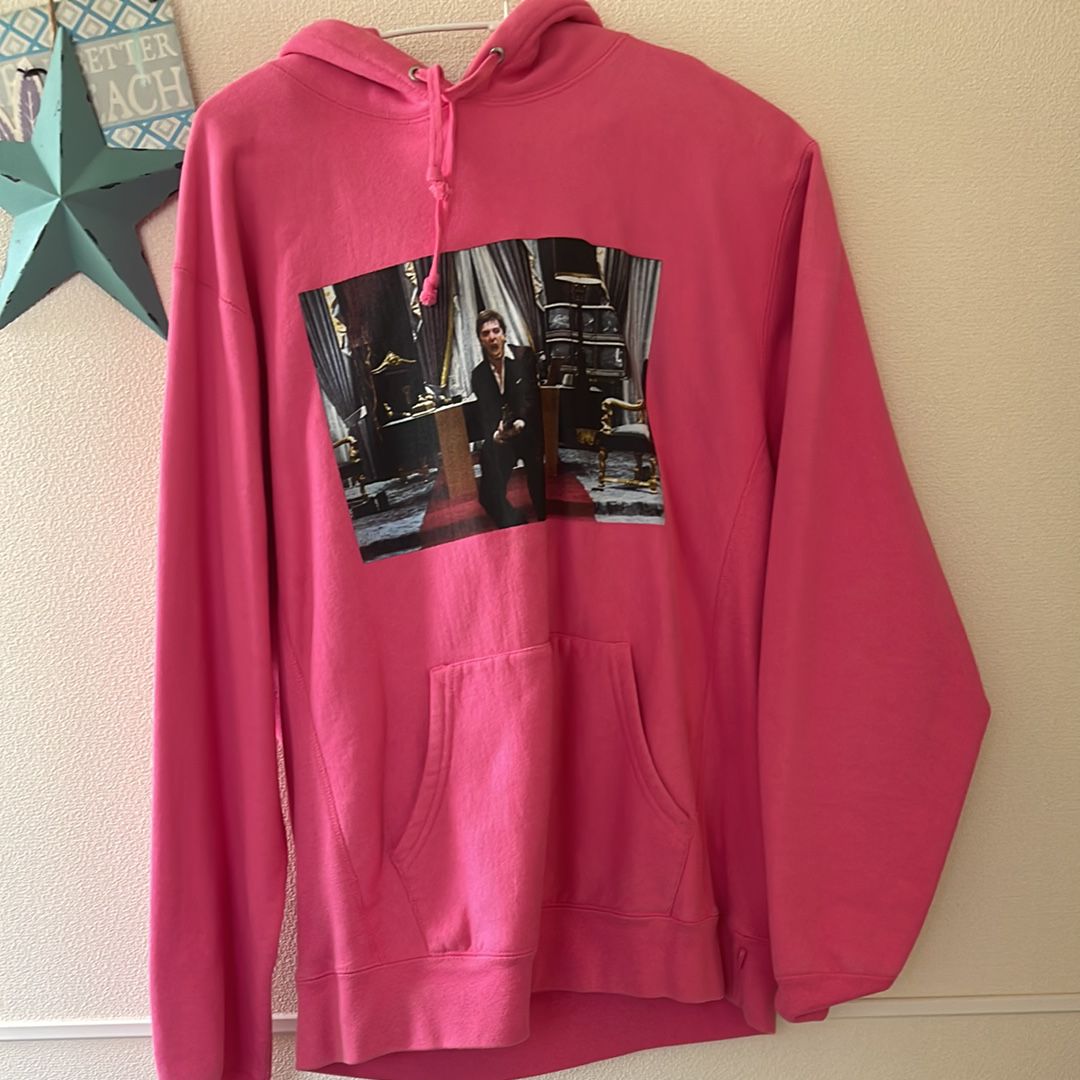 Supreme Scarface Friend Hooded Sweatshirt "Pink"