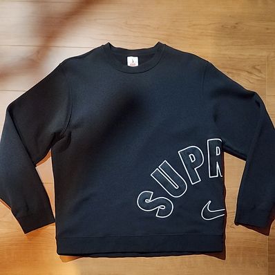 Supreme / Nike Arc Crewneck "Black"
