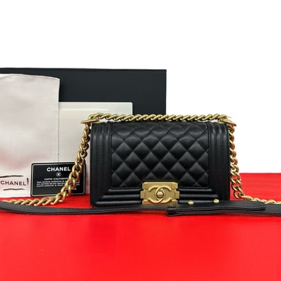 CHANEL シャネル ボーイシャネル ココマーク キャビアスキン ショルダーバッグ ブラック
731-5