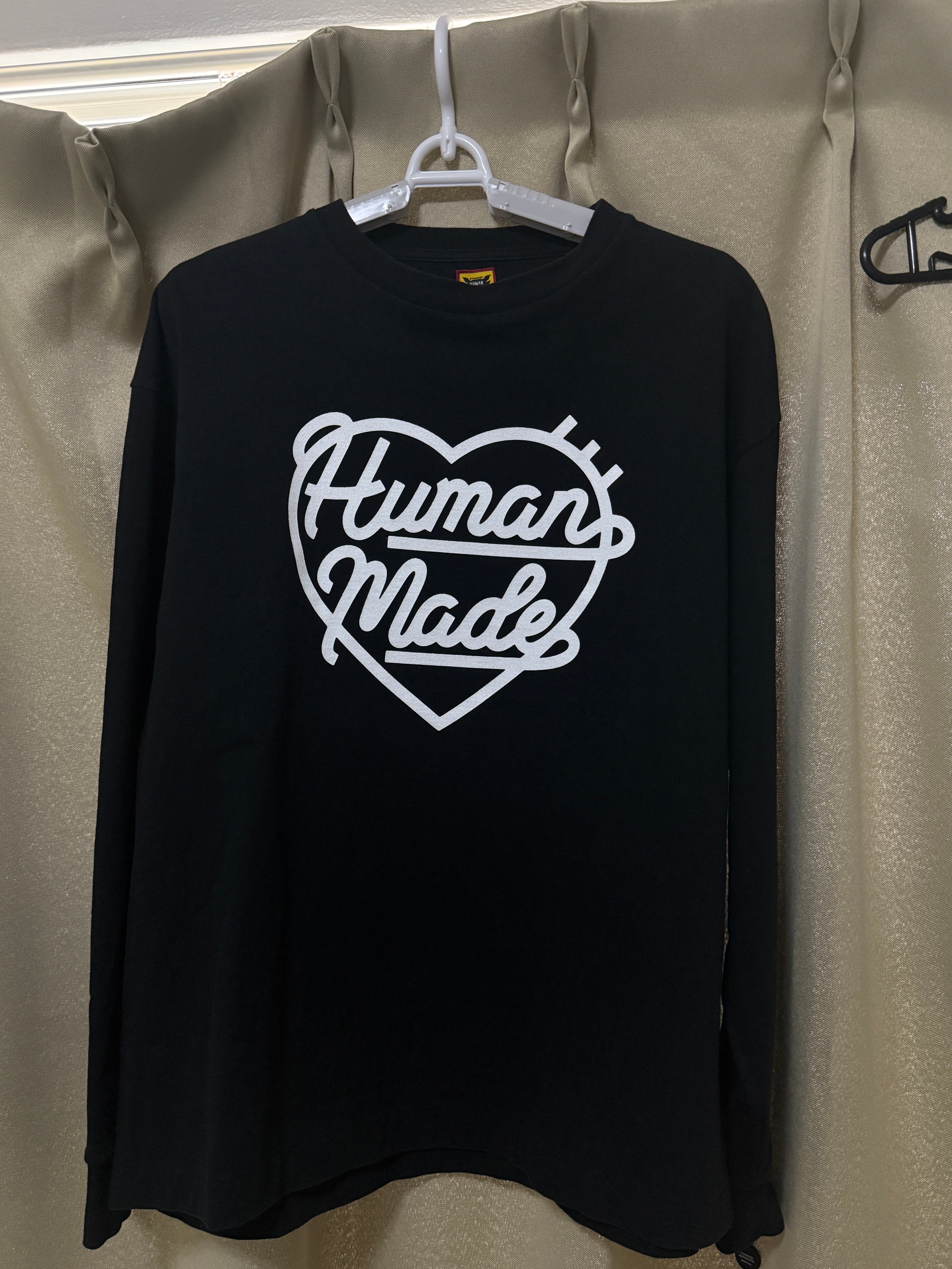 ヒューマン メイド ハート L/S Tシャツ "ブラック"