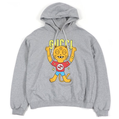 美品 グッチ
パーカー グレー メンズ L 700120