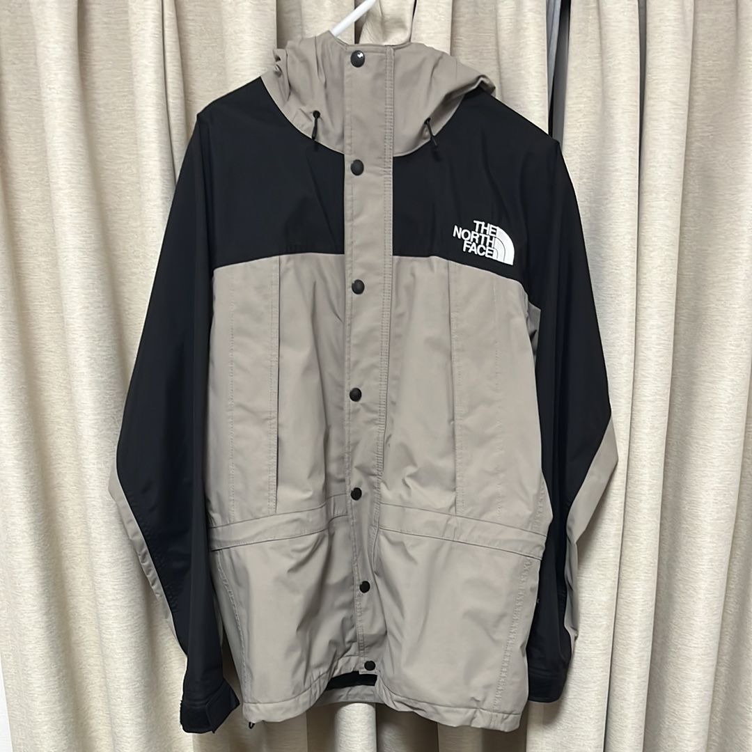 The North Face Mountain Light Jacket "Mineral Gray(MN)"