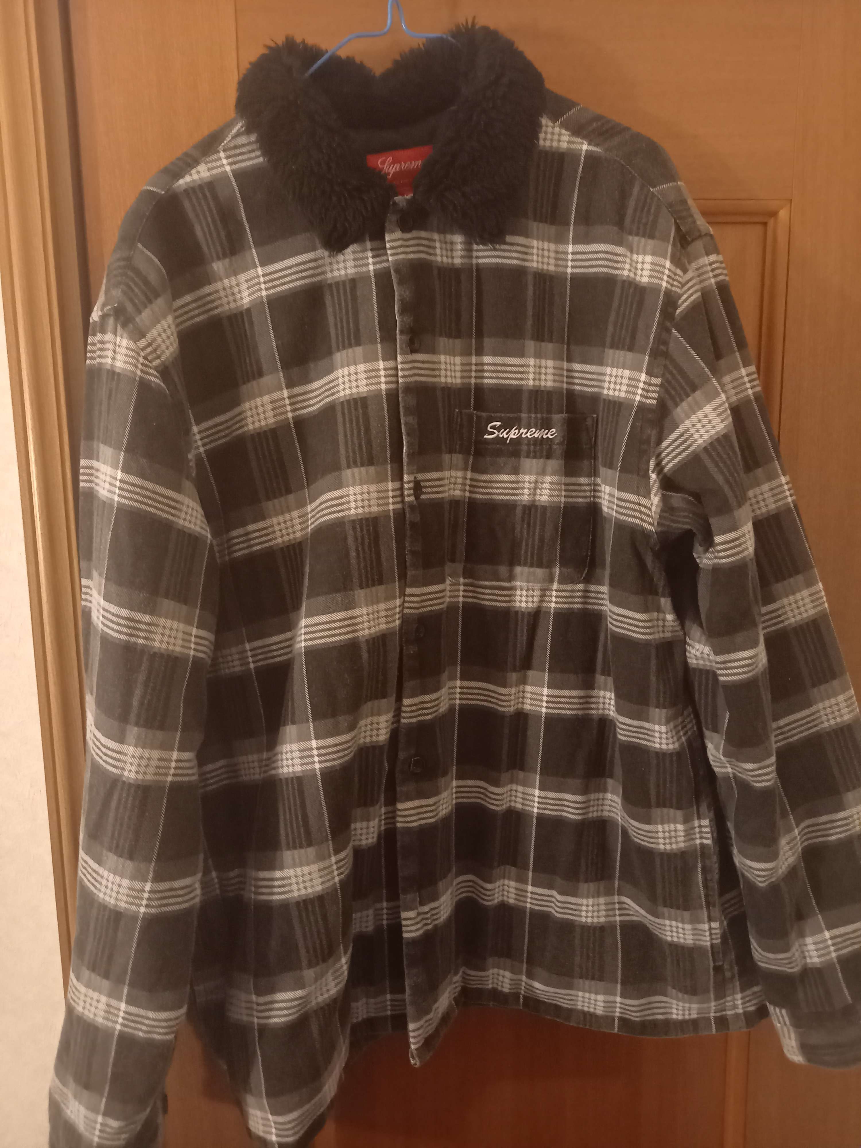 Supreme Faux Fur Collar Flannel Shirt "Black"