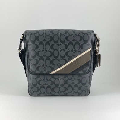 COACH(コーチ) ヘリテージ ショルダーバッグ ブラック