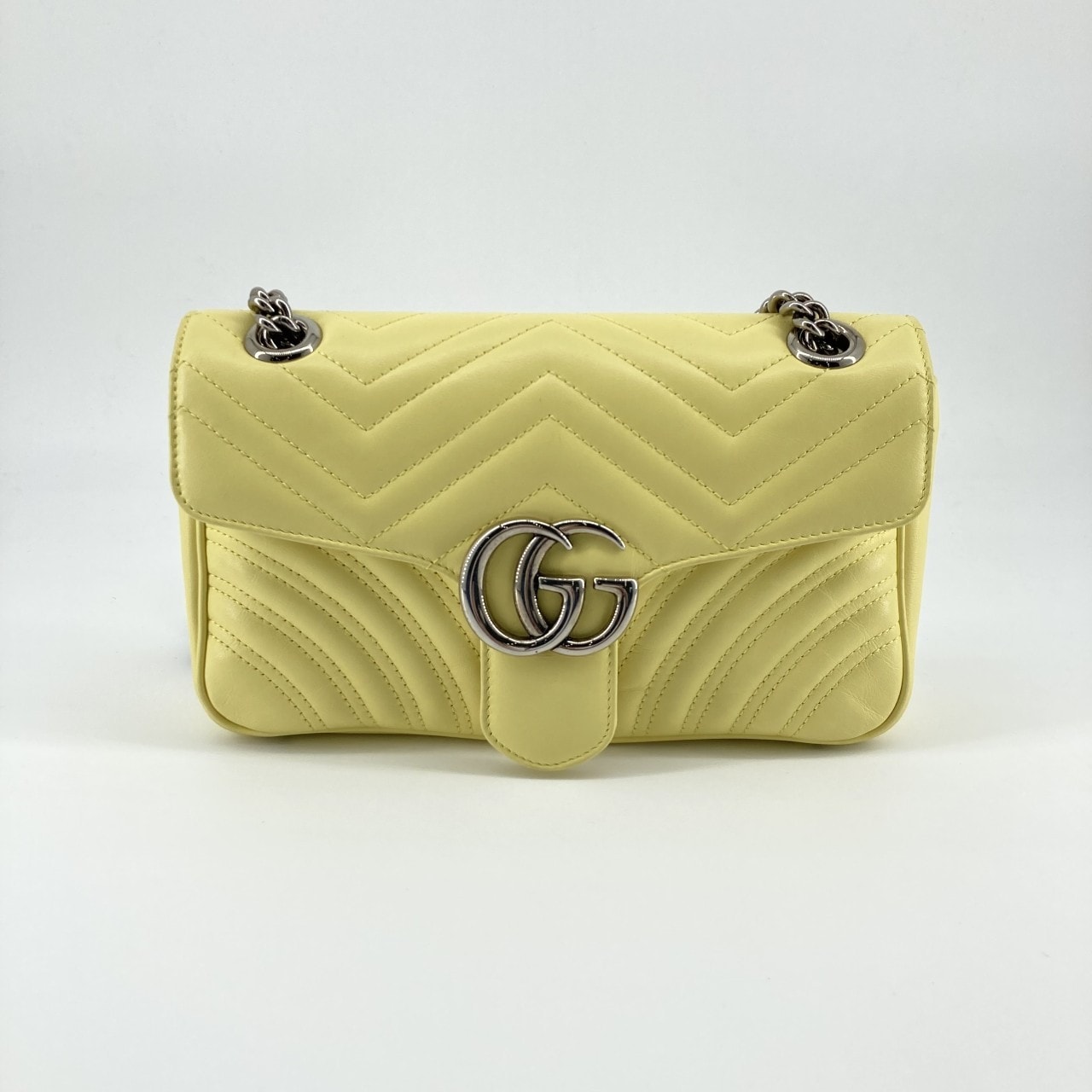 GUCCI(グッチ) GGマーモント キルティング スモール レザー チェーン 443497 ショルダーバッグ イエロー