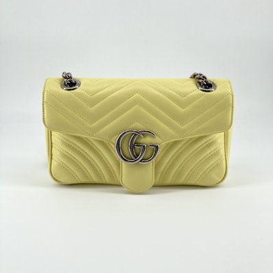 GUCCI(グッチ) GGマーモント キルティング スモール レザー チェーン 443497 ショルダーバッグ イエロー