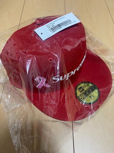 Supreme Breast Cancer Awareness Box Logo New Era "Red"