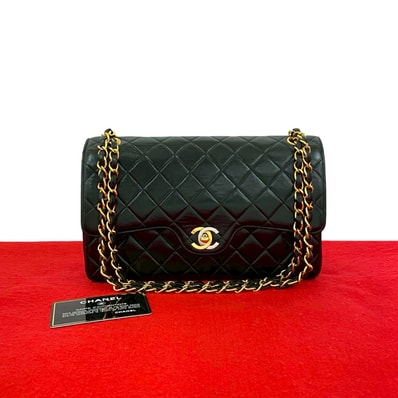 CHANEL シャネル マトラッセ ココマーク Wフラップ ラムスキン ショルダーバッグ ブラック
32107