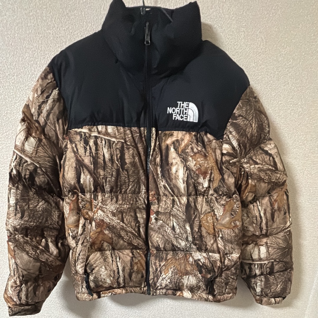 The North Face 1996 RETRO NUPTSE PACKABLE JACKET 海外版 "Leaves"