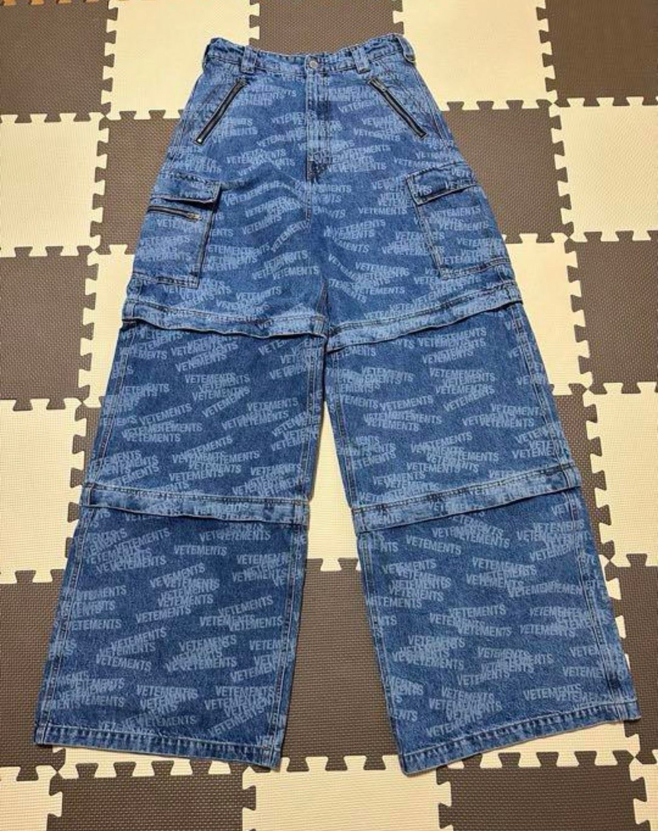 VETEMENTS  STAMPED LOGO TRANSFORMER デニム