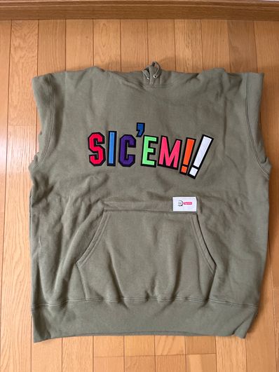 Supreme / WTAPS Sic'em! Hooded Sweatshirt "Olive Drab"