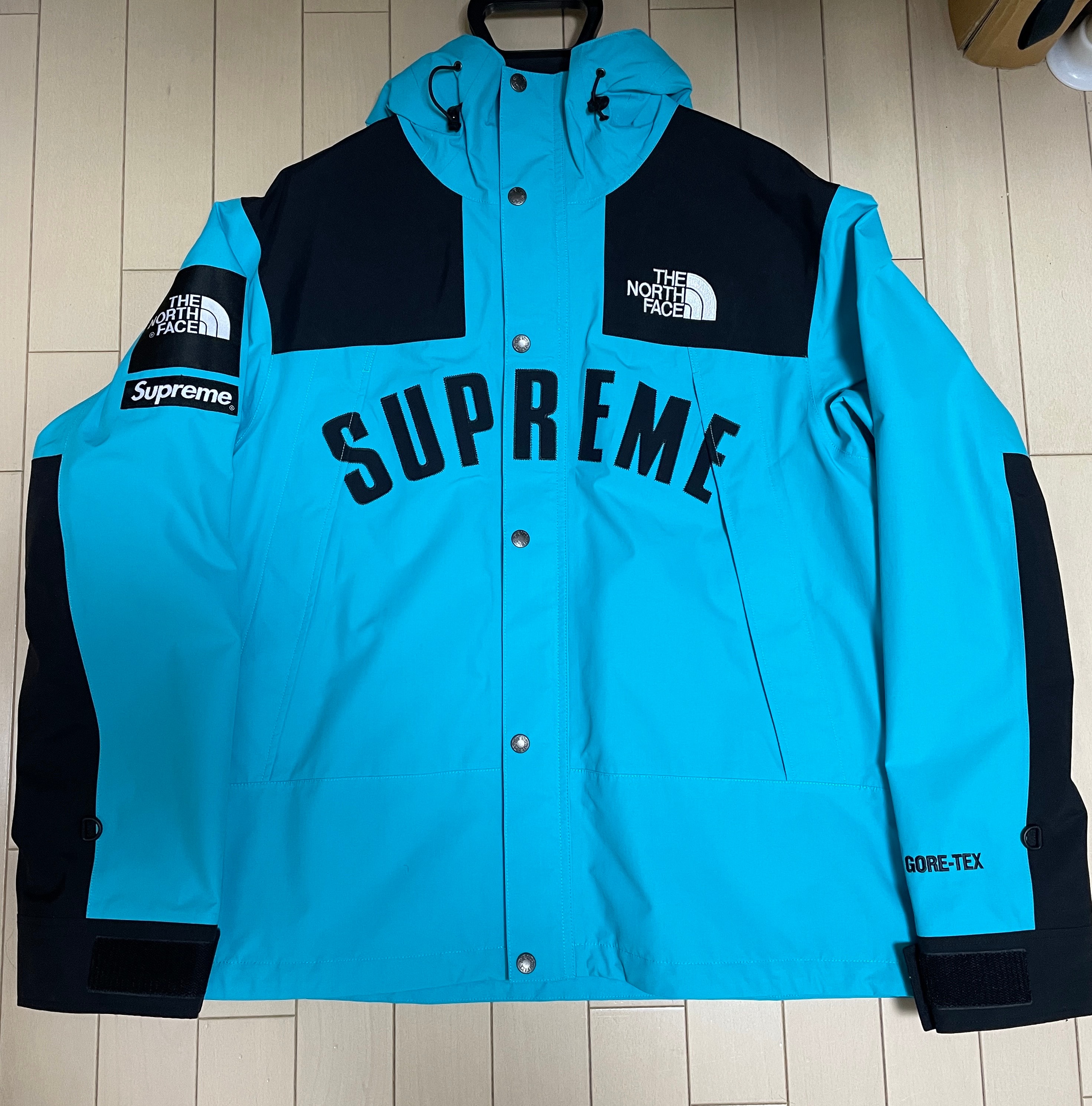 Supreme x The North Face Arc Logo Mountain Parka "Blue"