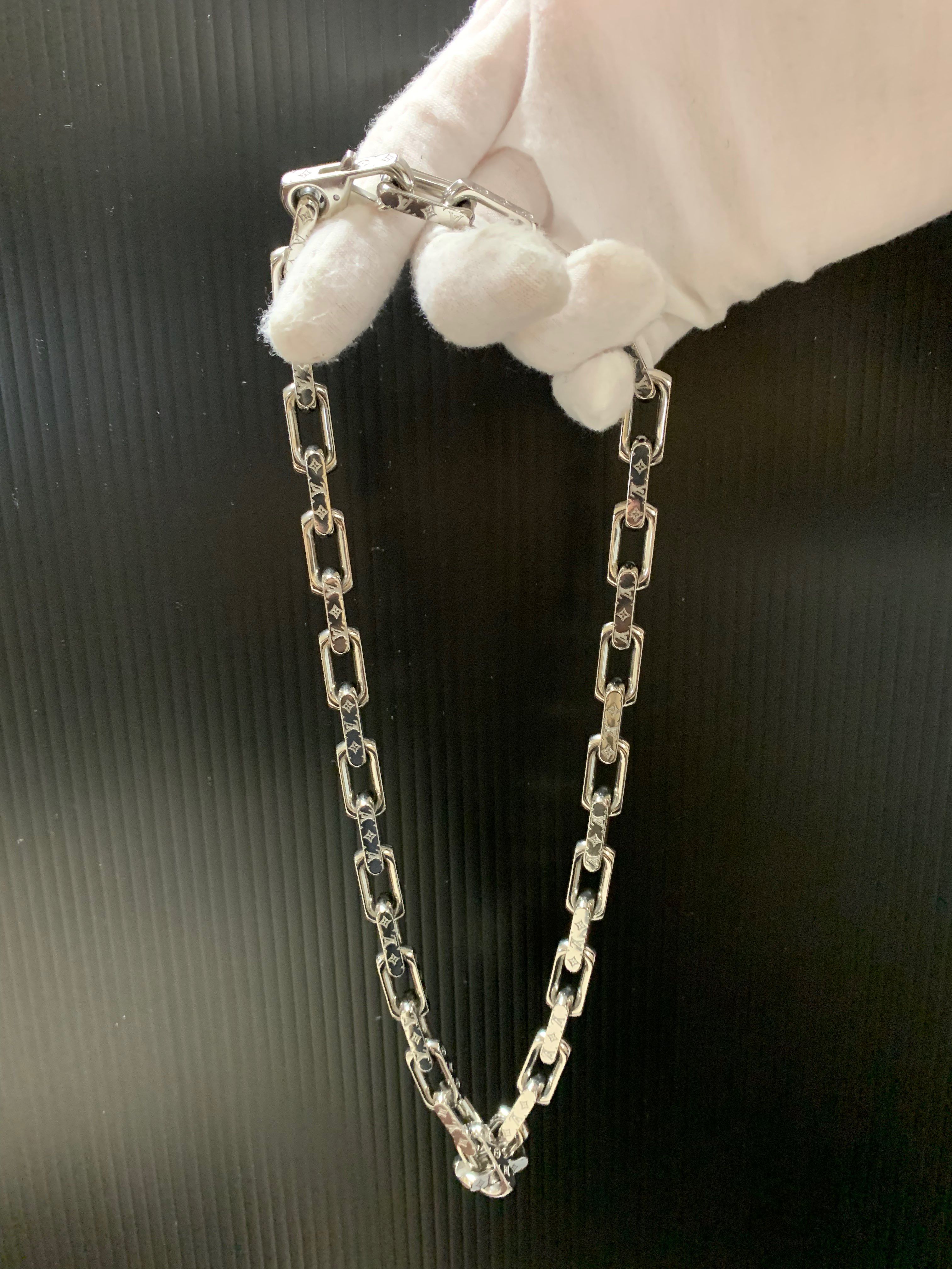 Louis Vuitton Monogram Chain Necklace "Silver"