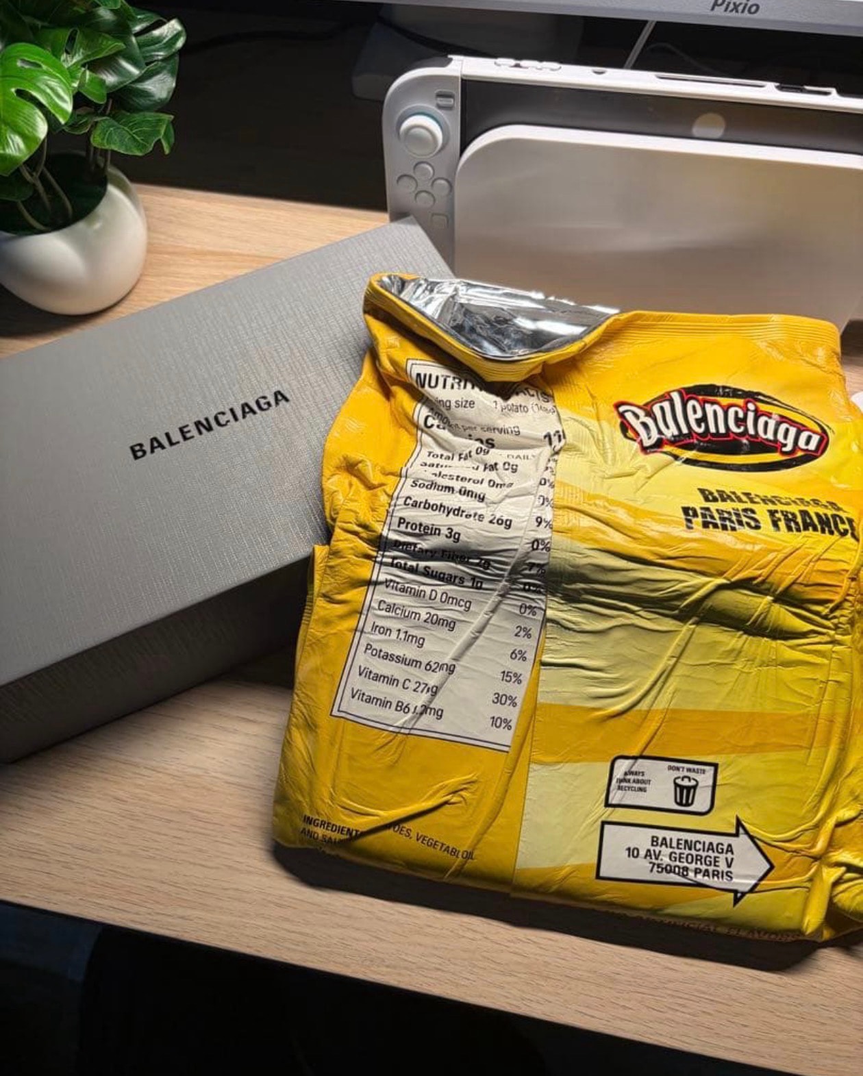 BALENCIAGA Chips Clutch Wallet "Yellow"