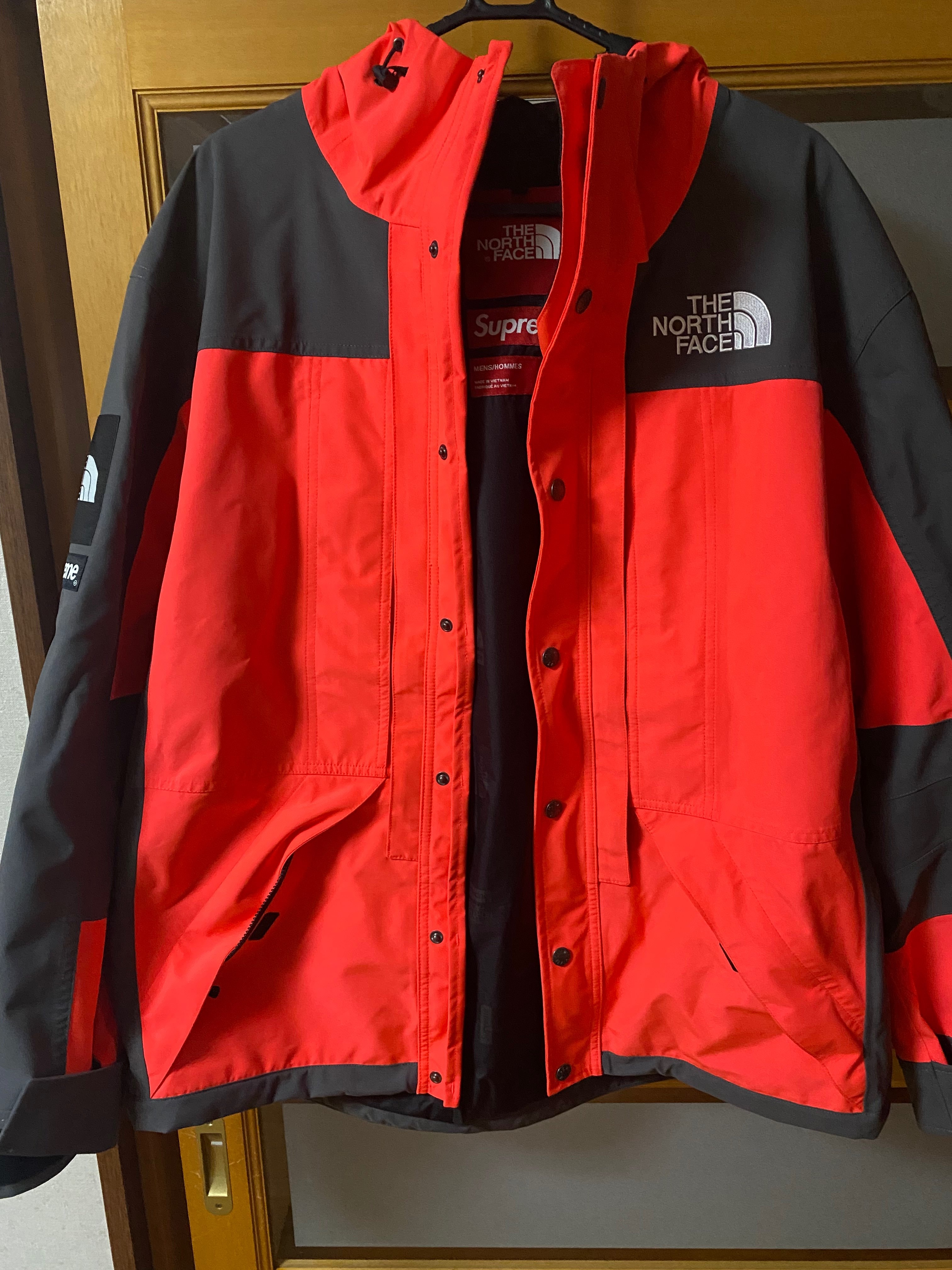 Supreme x The North Face RTG Jacket + Vest "Red"