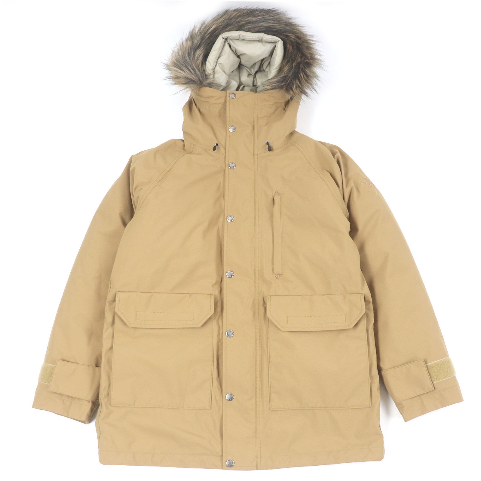 極美品 ザ・ノースフェイス
ダウンジャケット Serow Magne Triclimate Jacket ベージュ メンズ S NP62131