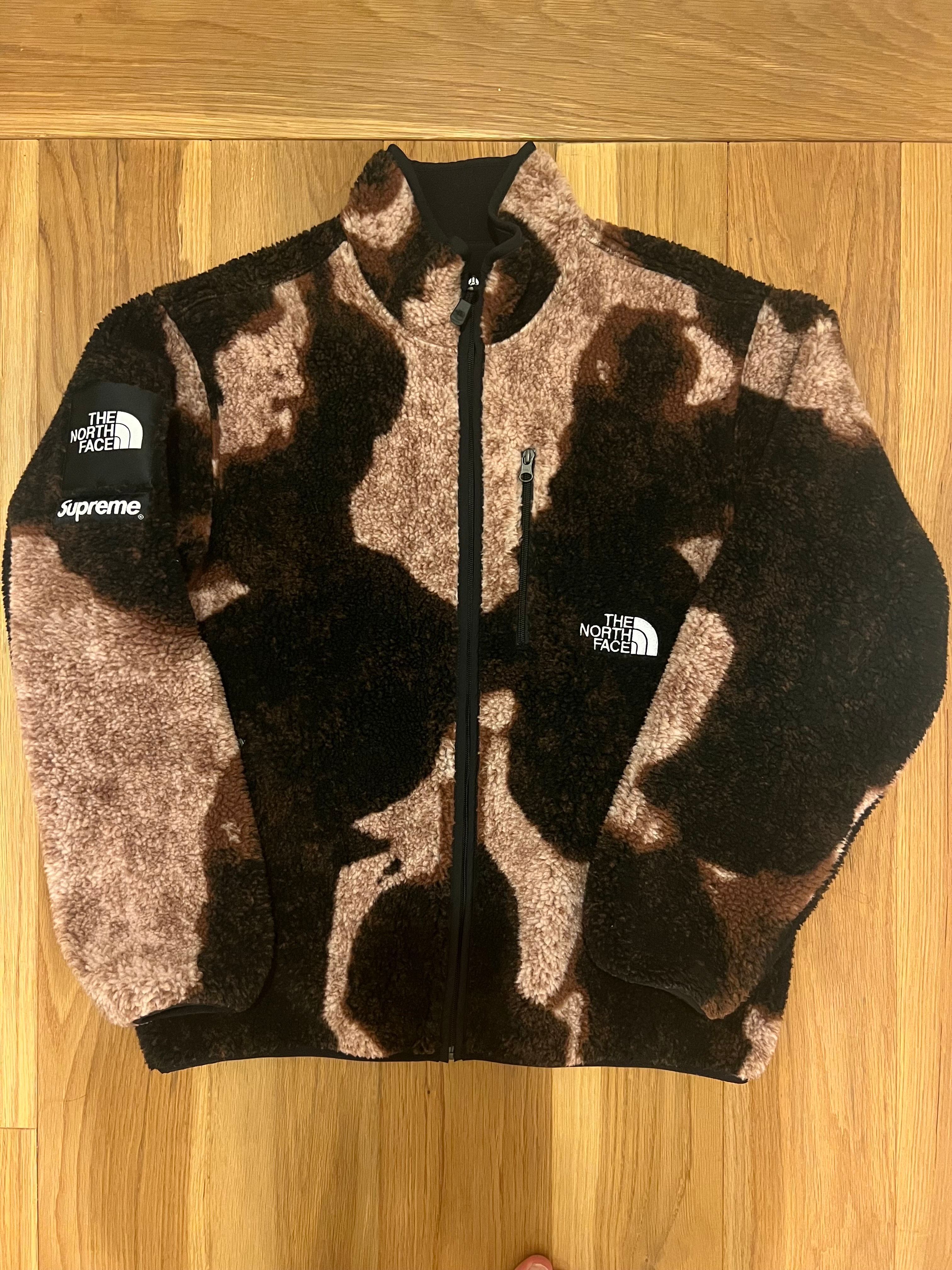 Supreme x The North Face Bleached Denim Print Fleece Jacket "Black"
