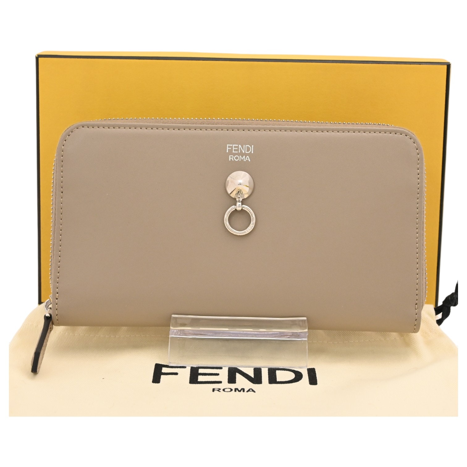 フェンディ 長財布 レディース