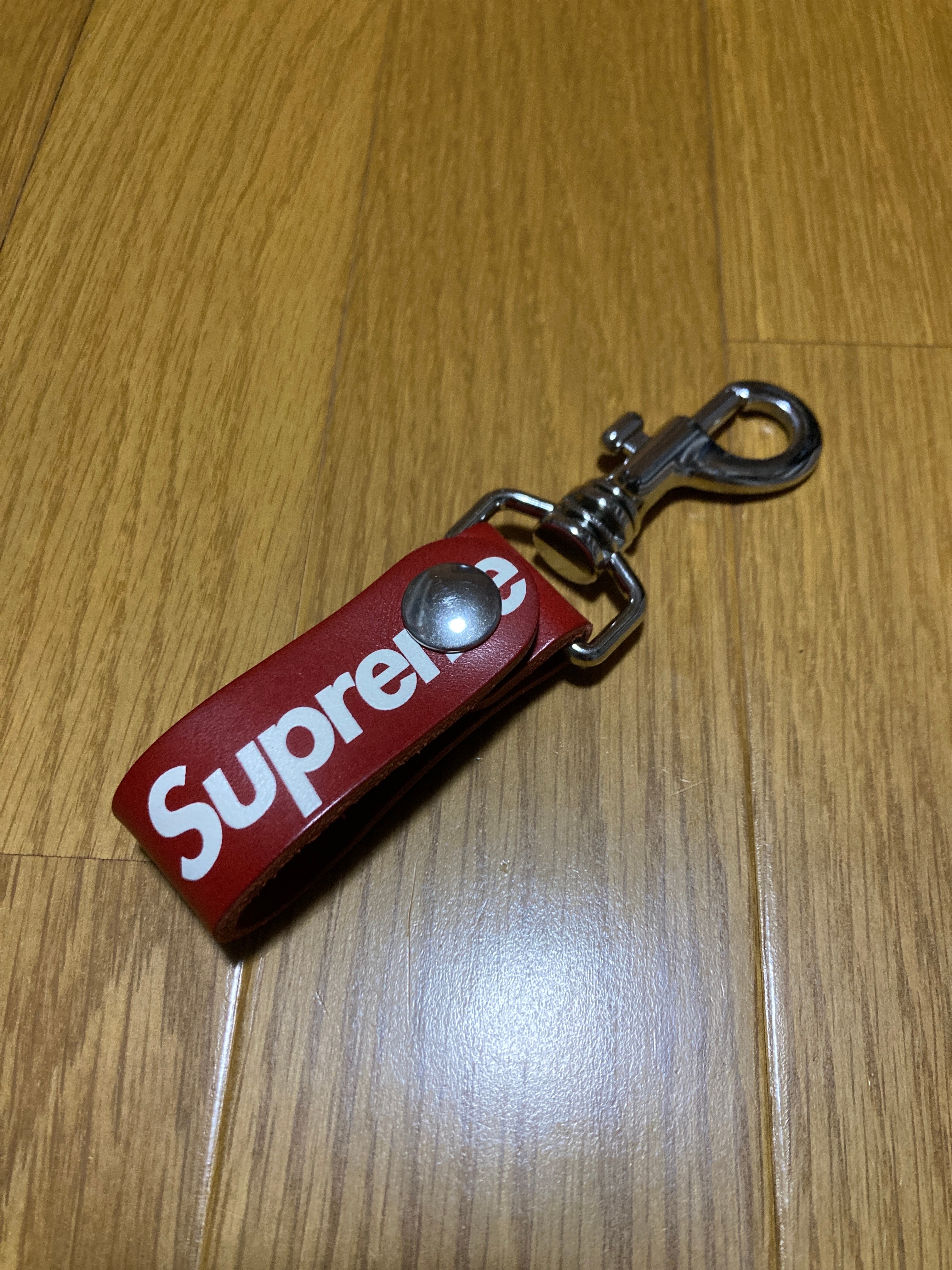 Supreme Leather Key Loop "Red"