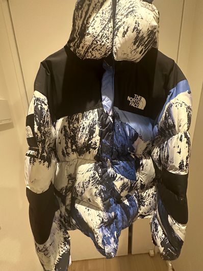 Supreme x The North Face Mountain Baltoro Jacket "Blue"