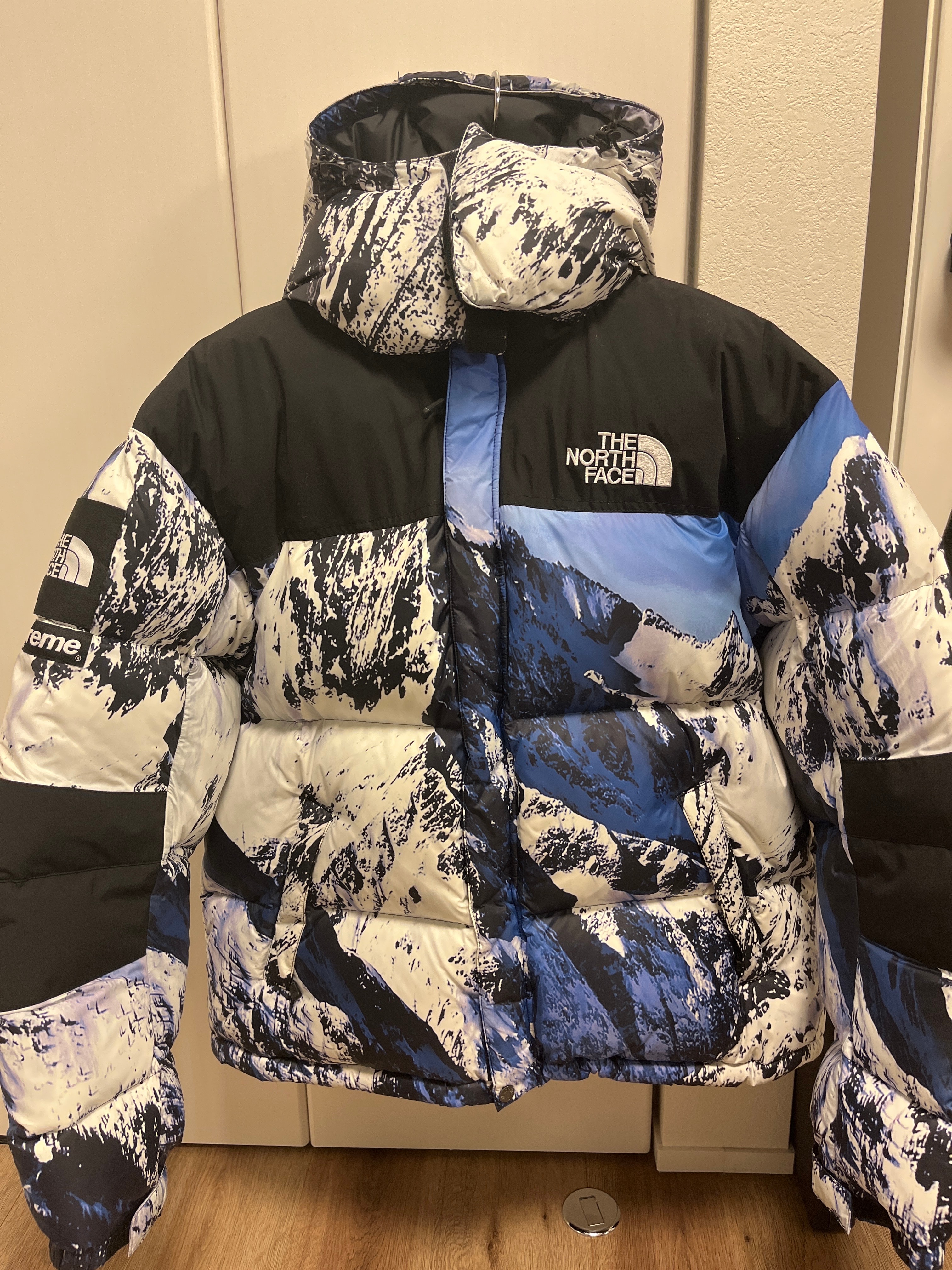 Supreme x The North Face Mountain Baltoro Jacket "Blue"