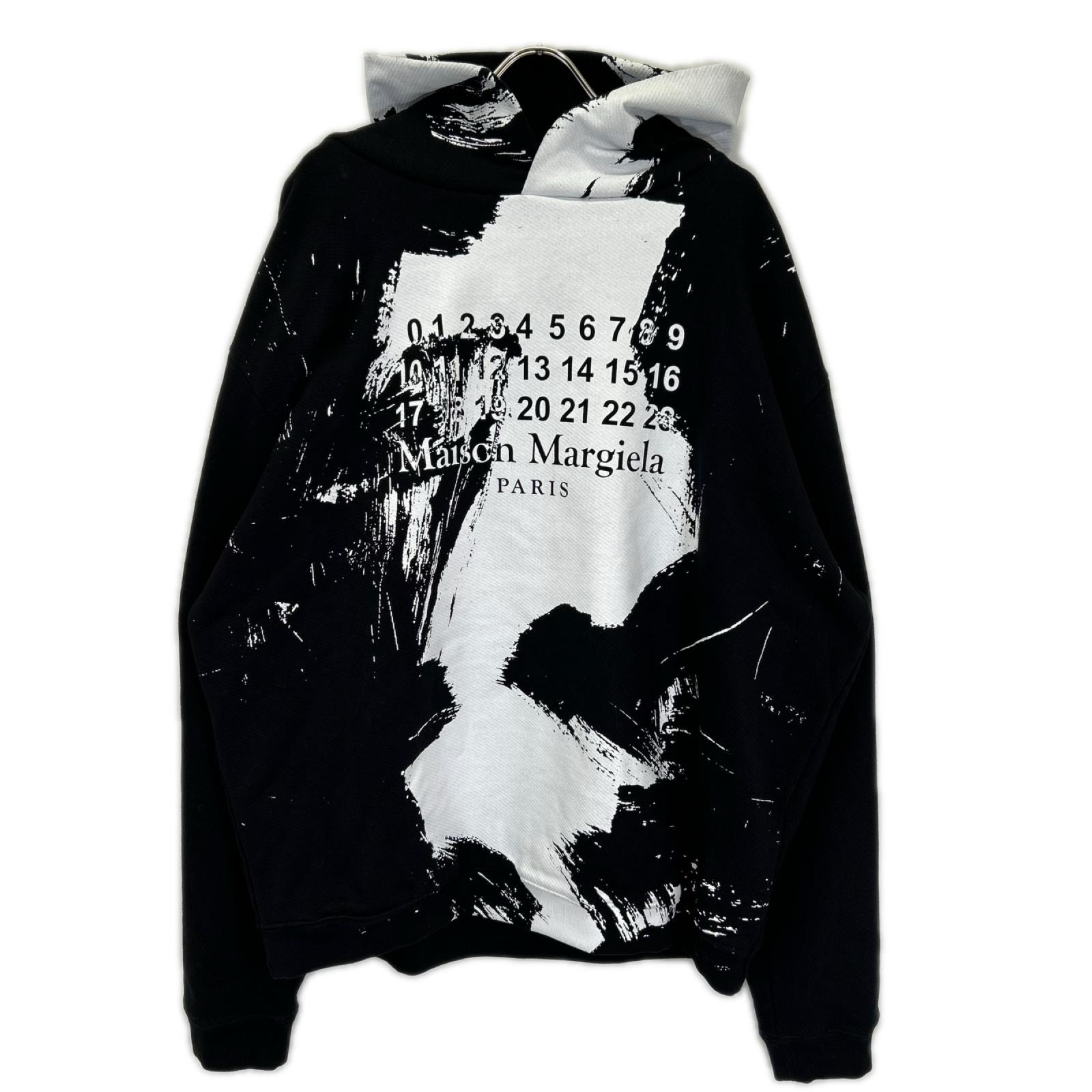 メゾンマルジェラ S50GU0151 20AW ブラック DIAGONAL PAINT EFFECT HOODIE ペンキロゴオーバーサイズプルオーバーパーカー 50