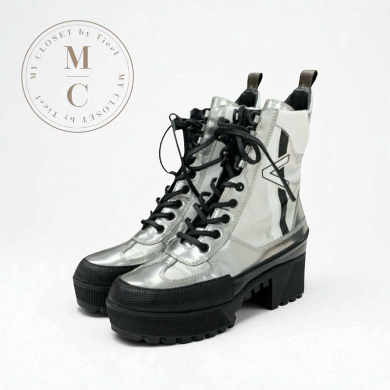 ルイヴィトン LOUIS VUITTON ローリエートライン ブーツ ショートブーツ 靴 シューズ レザー パテント シルバー ブラック ロゴ