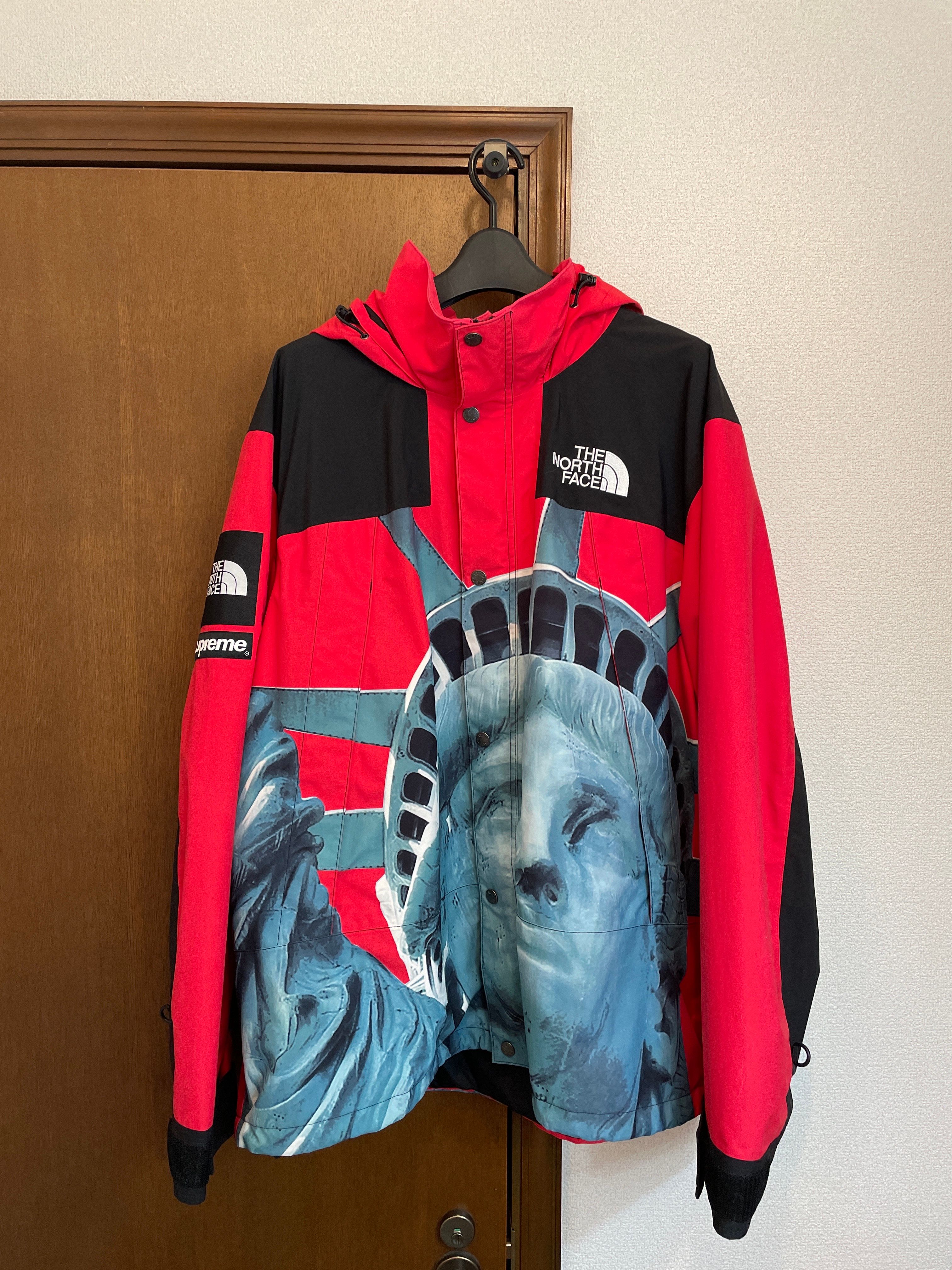 Supreme x The North Face Statue of Liberty Mountain Jacket "Red"