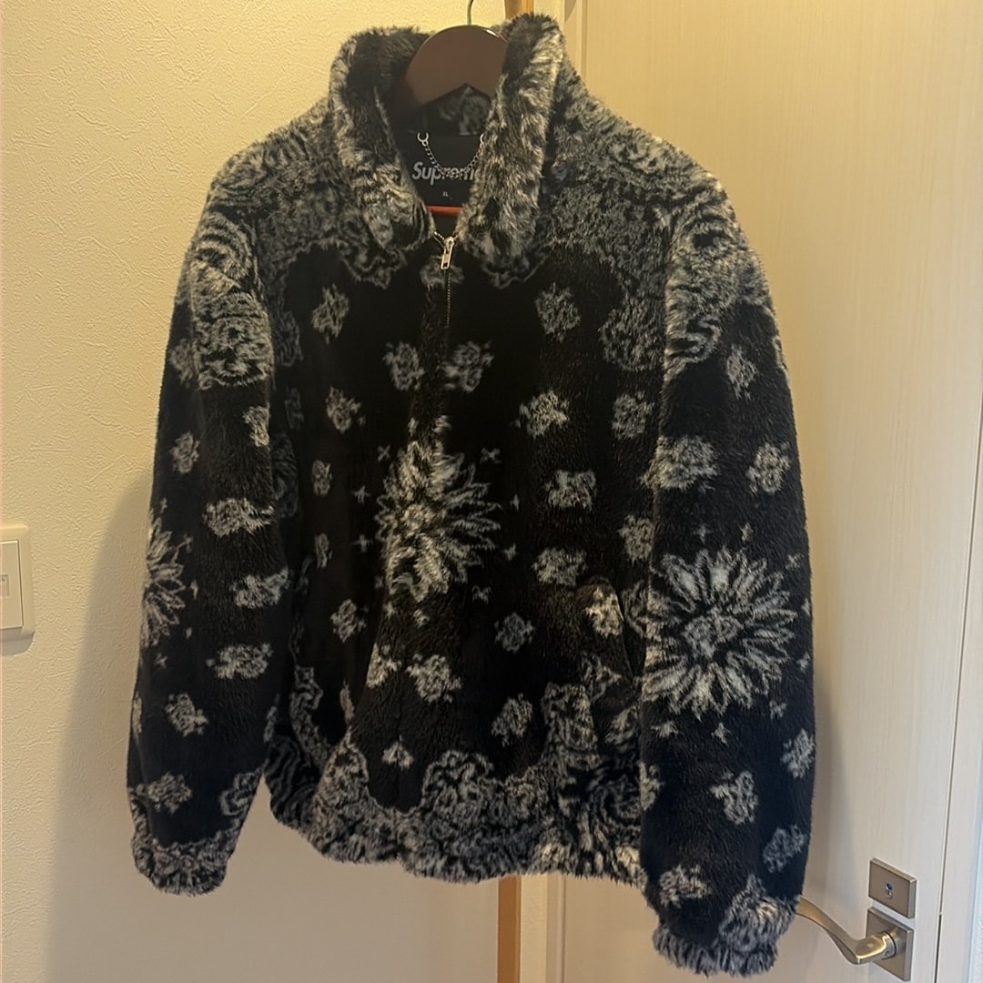 Supreme Bandana Faux Fur Bomber Jacket "Black"