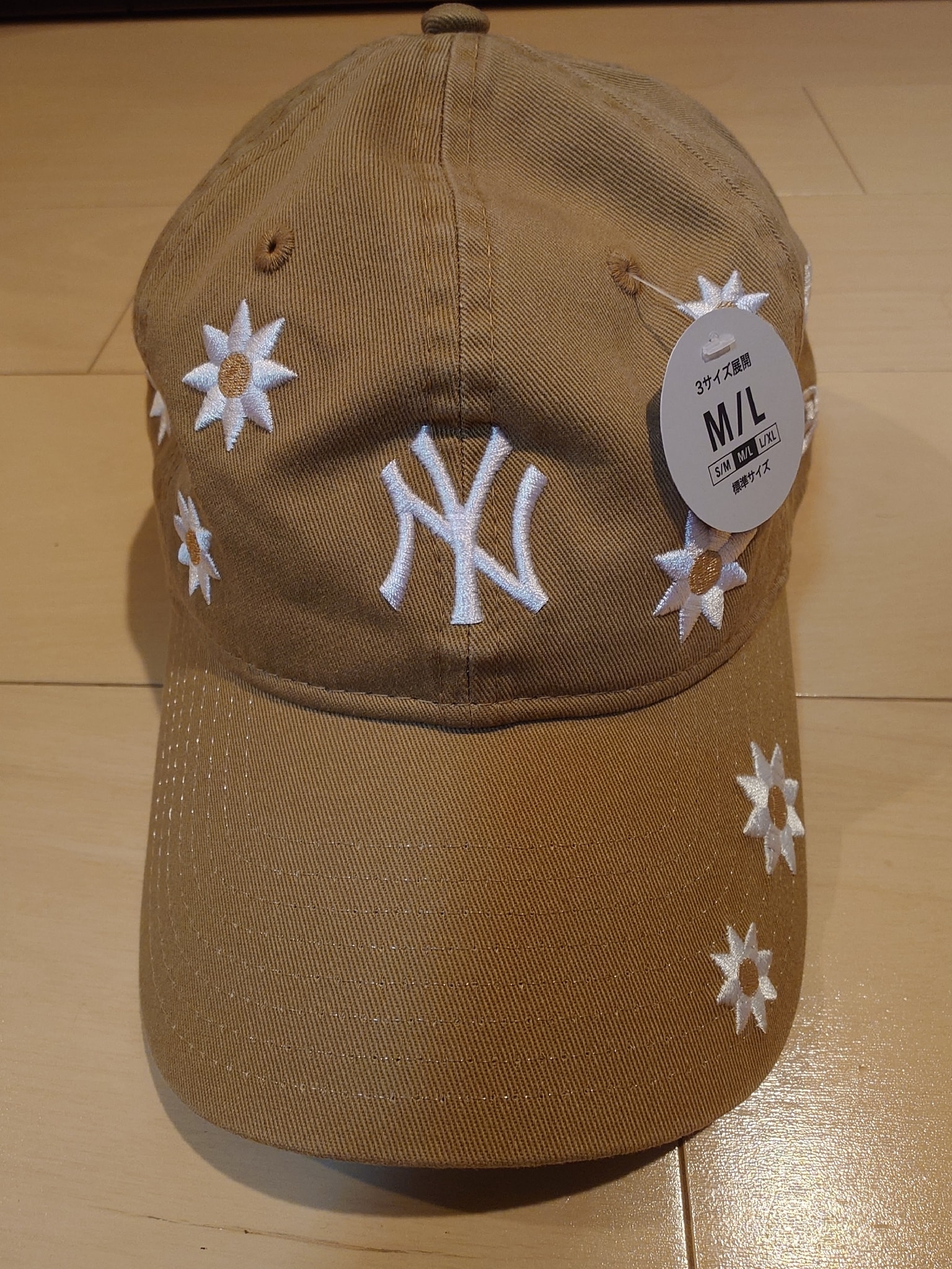 NEW ERA ニューエラ 9TWENTY 花刺繍 ベージュ