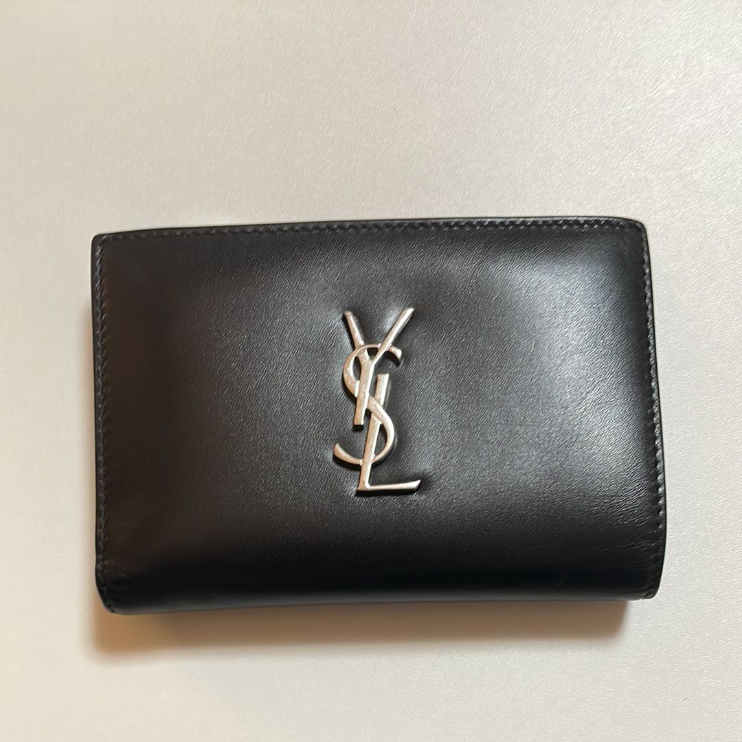 SAINT LAURENT Leather Wallet ”Black”