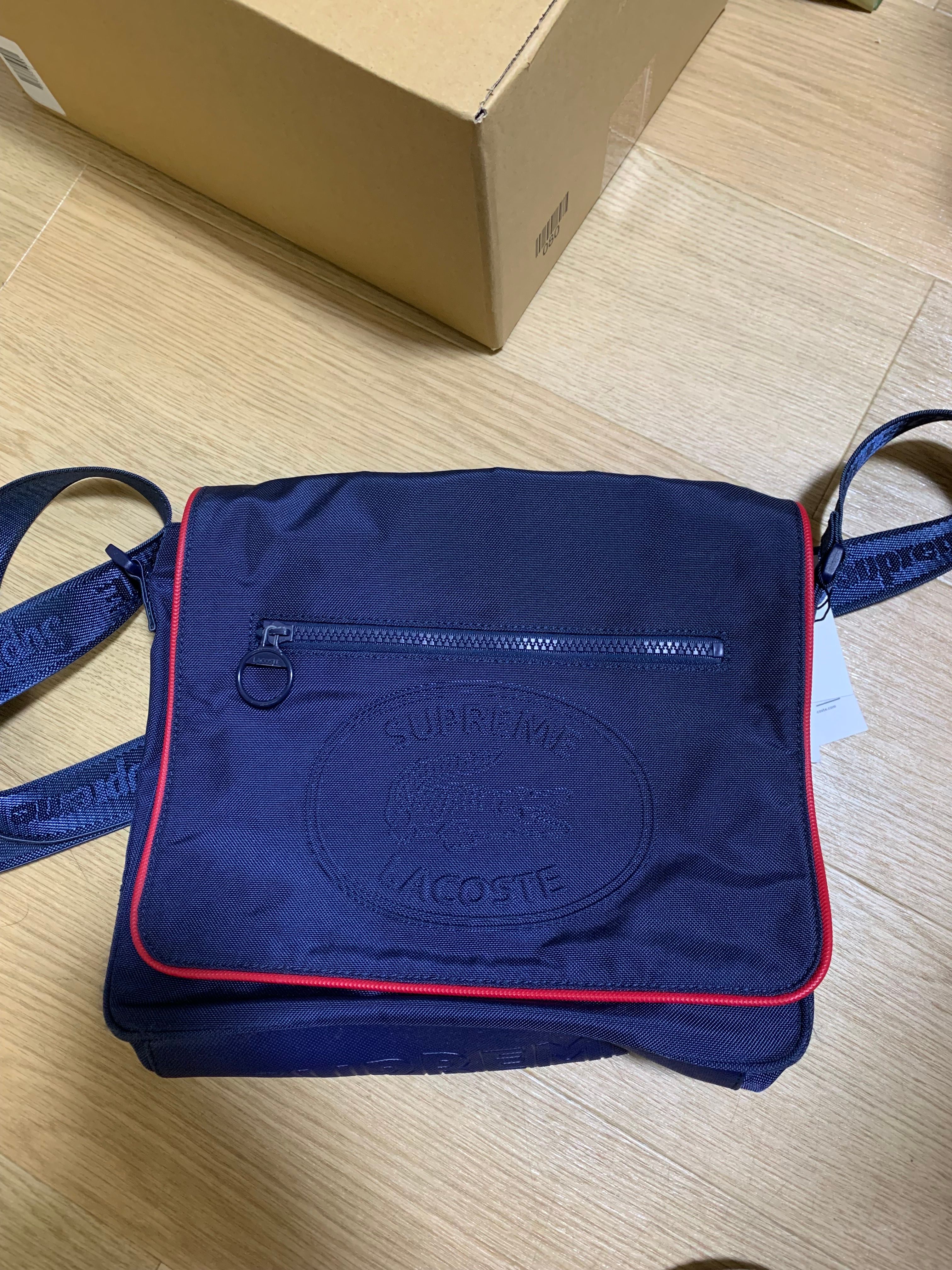 Supreme x LACOSTE Small Messenger Bag "Navy"