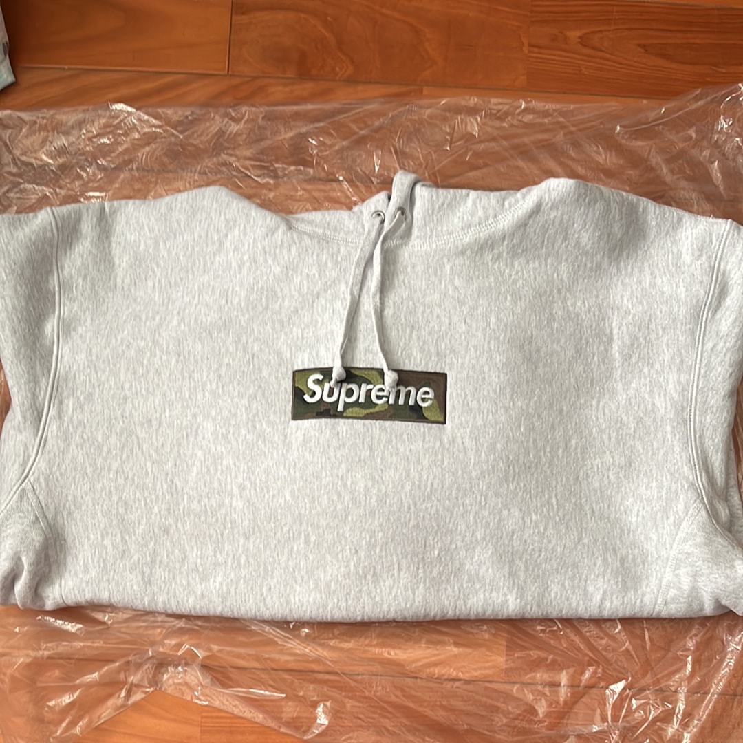 シュプリーム ボックス ロゴ フーディー スウェットシャツ "アッシュ グレー" (23FW)